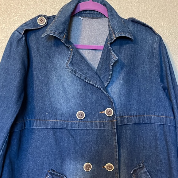 Denim/Jean jacket women’s - Picture 2 of 7